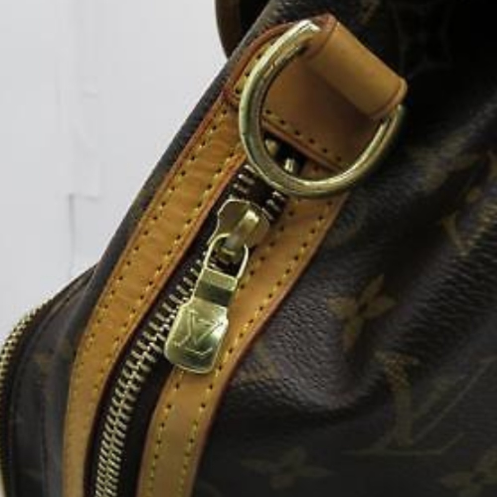 Authentic Louis VUITTON backpack - Picture 6 of 8